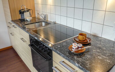 Accommodation:&nbsp;Amici 200.1