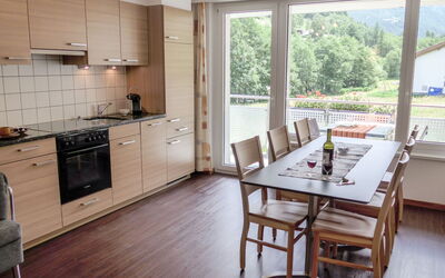 Accommodation:&nbsp;Amici 200.4