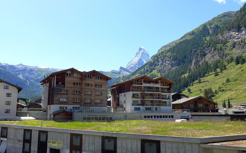 Zermatt 105: Mountainous Landforms, Mountain, Mountain Range, Sky, Alps, Mountain Village, Town, Natural Landscape, Property, House