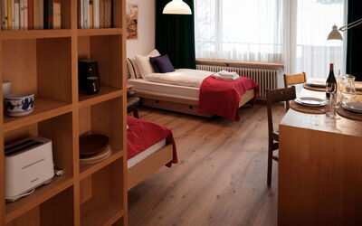 Accommodation:&nbsp;Silence 331.5
