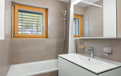 Accommodation:&nbsp;Silence 331.2