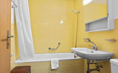 Accommodation:&nbsp;Silence 331.4