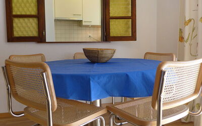Accommodation:&nbsp;Imperial 45.5