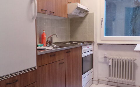 Kondor: Property, Room, Cabinetry, Furniture, Kitchen, House, Floor, Real Estate, Building, Interior Design