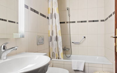 Accommodation:&nbsp;Residence a 581.1