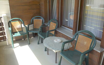 Zermatt 961: Water, Plant, Swimming Pool, Tree, Shade, Outdoor Furniture, Leisure, Rectangle, Composite Material, Landscape