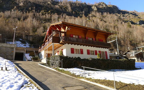 Christl: Winter, Snow, Mountain, Property, House, Hill Station, Mountain Village, Architecture, Building, Mountain Range