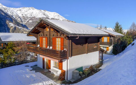 Allegra: Sky, Snow, Building, Property, Mountain, Plant, Window, Tree, House, Slope