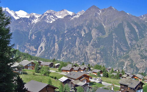 Gentiana (Utoring): Sky, Mountain, Building, Natural Landscape, Highland, Vegetation, Tree, Biome, Mountainous Landforms, House