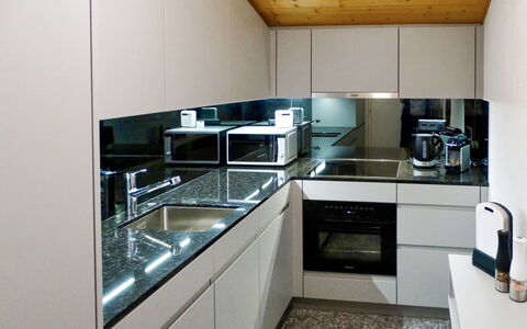 Accommodation:&nbsp;Ringstrasse Apt 511 900.31