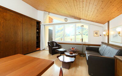 Accommodation:&nbsp;Ringstrasse Apt 416 900.46