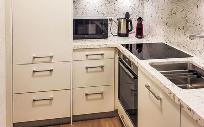 Accommodation:&nbsp;Ringstrasse Apt 215 900.3