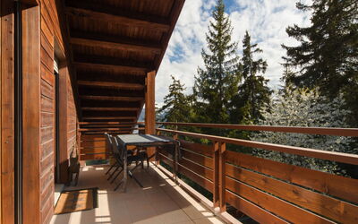 Accommodation:&nbsp;Tsaumiau A22 120.7