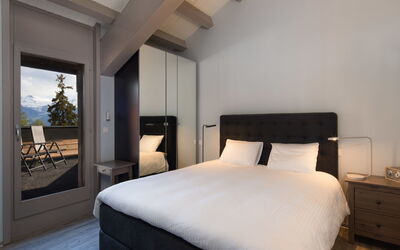 Accommodation:&nbsp;Tsaumiau A22 120.7