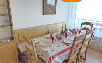 Accommodation:&nbsp;Clairière des Barzettes B14 155.7
