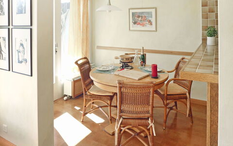 Crans-Montana 180: Room, Furniture, Property, Dining Room, Interior Design, Table, Floor, Building, House, Chair