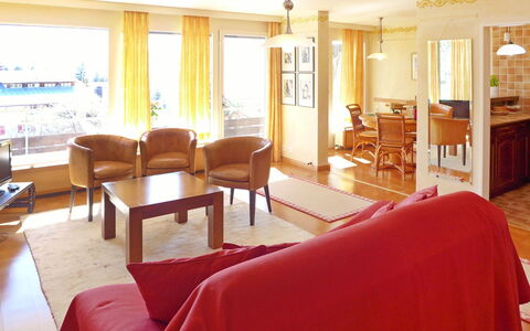 Accommodation:&nbsp;Jeanne D'Arc Apt. H-58 180.2