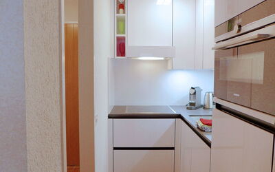 Accommodation:&nbsp;Jeanne D'Arc Apt. C-19 180.6