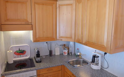 Accommodation:&nbsp;Jeanne D'Arc Apt. B-11 180.14