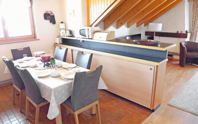 Accommodation:&nbsp;Victoria C 8 290.3