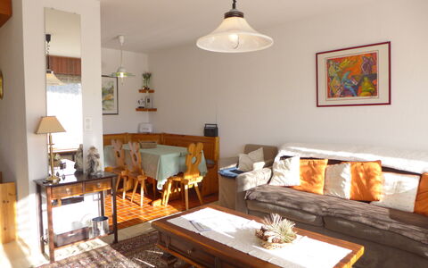 Accommodation:&nbsp;Rond-Point 27 320.4
