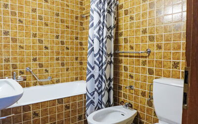 Accommodation:&nbsp;Rond-Point 27 320.4