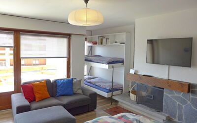 Accommodation:&nbsp;Rond-Point Apt. 17 320.5