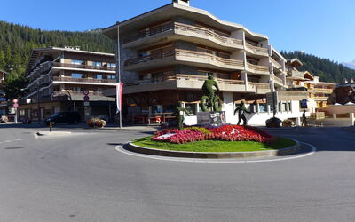Crans-Montana 320