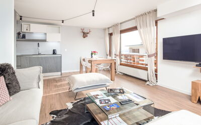 Accommodation:&nbsp;Rond-Point Apt. 20 320.7