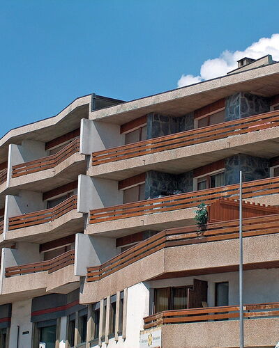 Crans-Montana 320