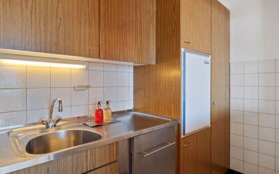 Accommodation:&nbsp;Armorial Est 72 388.2