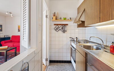 Accommodation:&nbsp;Armorial Est 72 388.2
