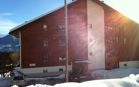 San Giorgio a 12: Sky, Property, House, Home, Snow, Winter, Building, Real Estate, Architecture, Mountain