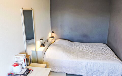 Les Orzières 417: Bed, Furniture, Bedroom, Wall, Bed Sheet, Bedding, Interior Design, Floor, Linens, Room