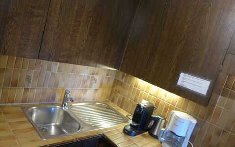 Crans-Montana 760: Kitchen Sink, Tap, Sink, Countertop, Plumbing Fixture, Building, Cabinetry, Wood, Interior Design, Kitchen