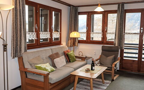 Accommodation:&nbsp;Aragon M86 300.10