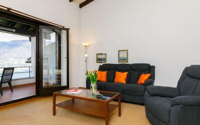 Accommodation:&nbsp;Residenza Miralago Apt.a10 100.3