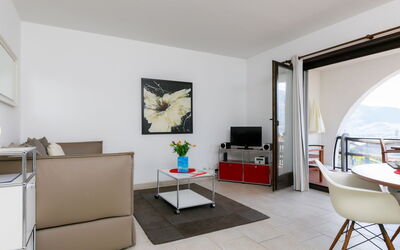 Accommodation:&nbsp;Residenza Miralago Apt. D33 100.11