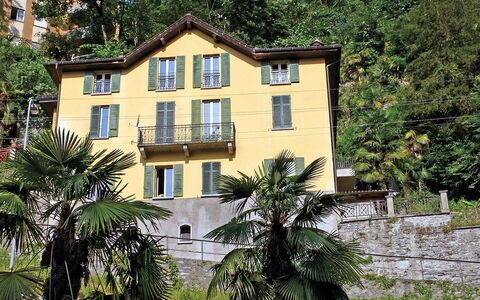 Tazzino: House, Property, Home, Building, Architecture, Real Estate, Tree, Estate, Residential Area, Facade