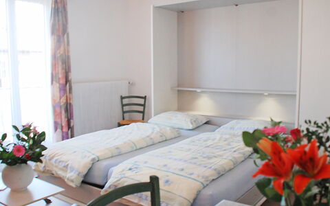 Ascona 100: Room, Furniture, Bedroom, Property, Interior Design, Bed, Building, Suite, Wall, Curtain