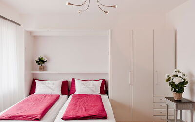 Accommodation:&nbsp;Double Room 200.1