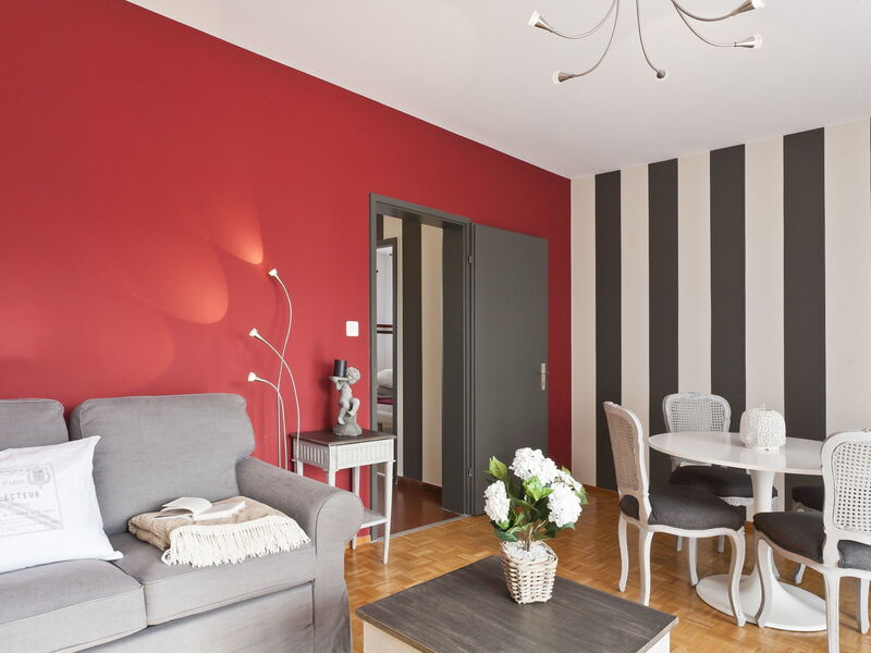 Accommodation:&nbsp;Junior Suite 200.8