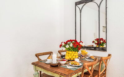 Accommodation:&nbsp;Junior Suite Modern 250.24