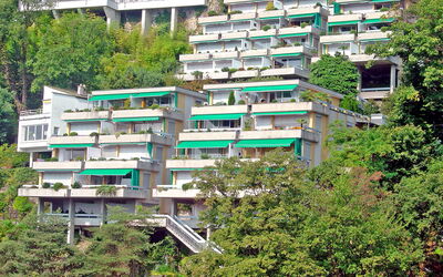 Ascona 300
