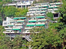 Ascona 300