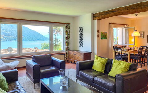 Stellina del Sole: Furniture, Interior Design, Couch, Flooring, Floor, Room, Living Room, Ceiling, Table
