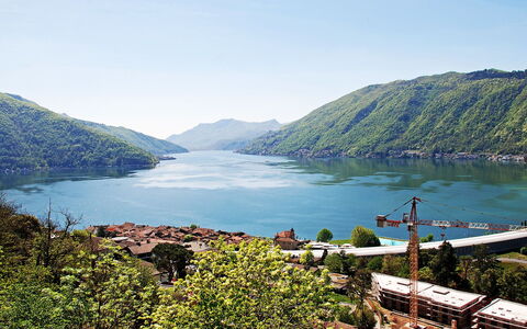 Christa: Body Of Water, Mountain, Mountainous Landforms, Water, Hill Station, Water Resources, Lake, Mountain Range, Reservoir, Fjord