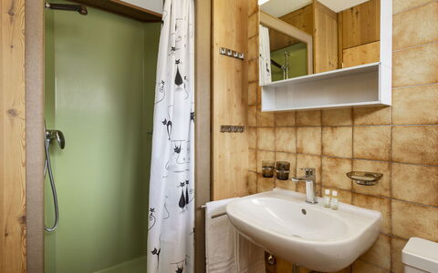 Accommodation:&nbsp;Resort al Centro 100.3