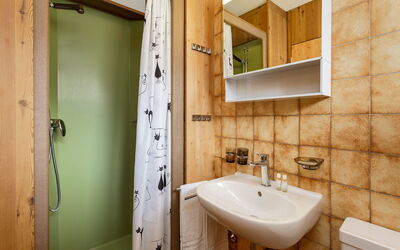 Accommodation:&nbsp;Resort al Centro 100.5
