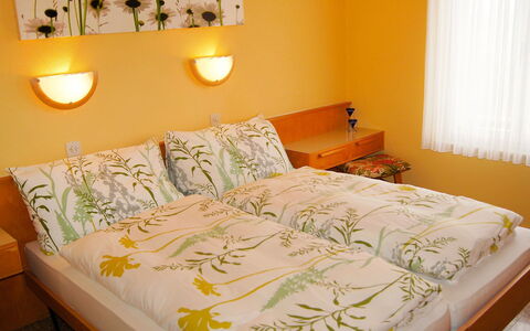 Carlo Cityview Lugano: Bedroom, Bed, Bed Sheet, Bedding, Mattress, Furniture, Room, Bed Frame, Property, Duvet Cover